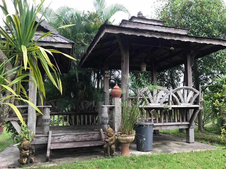 Ok Farm Resort Det Udom Exterior foto