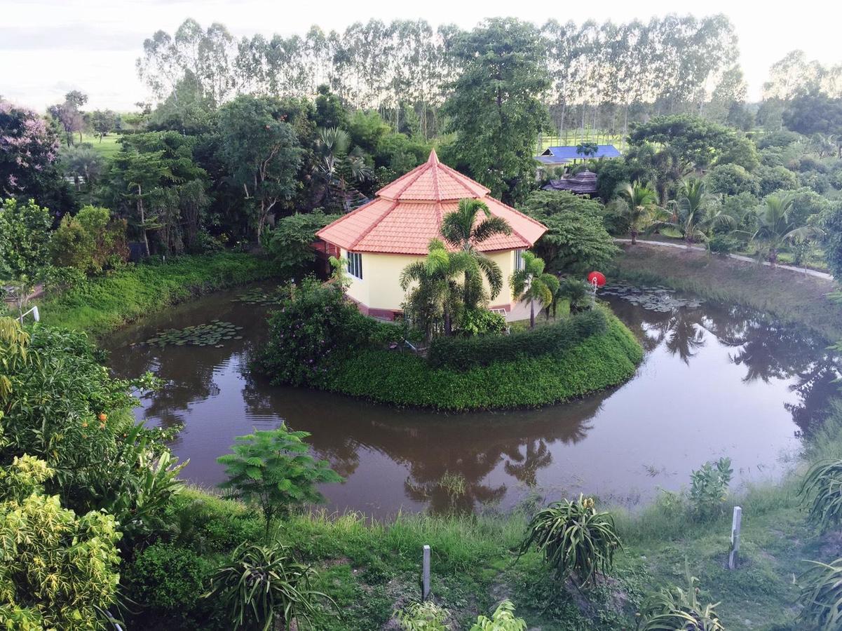 Ok Farm Resort Det Udom Exterior foto